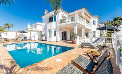 64 – Luxury Villa with Breathtaking Views in Mijas!