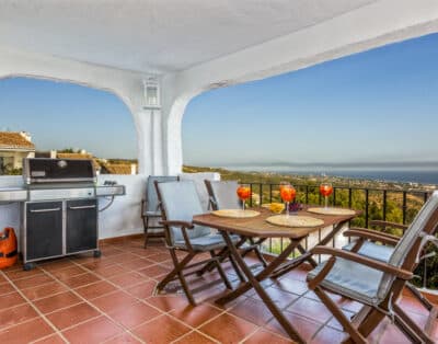 103-Apartment with Stunning Views in Altos de Marbella