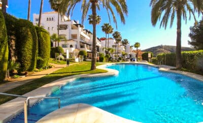 57 – Apartment with Ocean Views in Calahonda, Mijas